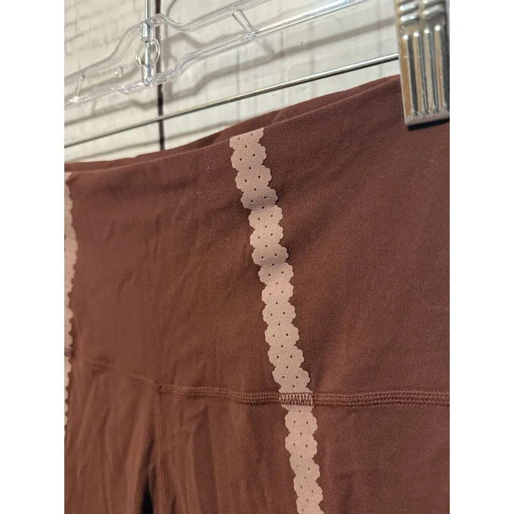 Nike Yoga Luxe High Rise Ankle 7/8 Scallop Eyelet Leggings Burgundy Size Medium - Image 4