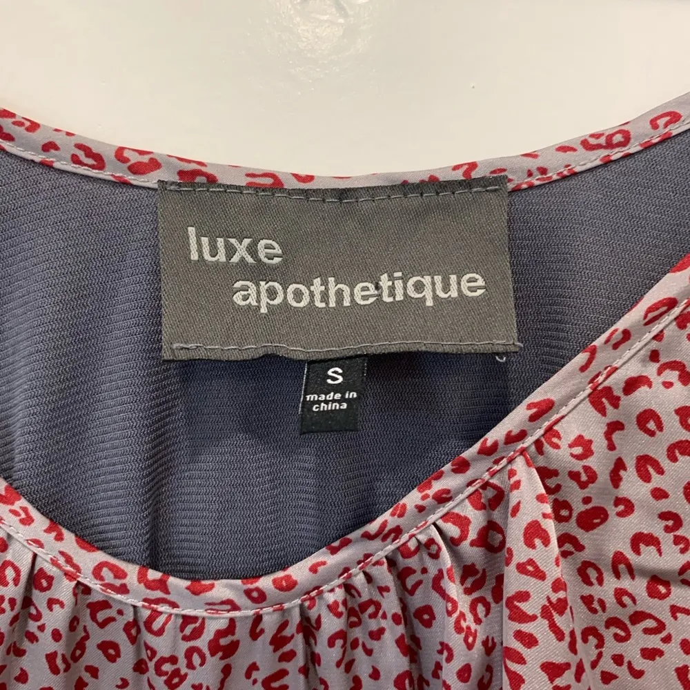 Luxe Apothetique Cold Shoulder Animal Print Blouse - Image 3