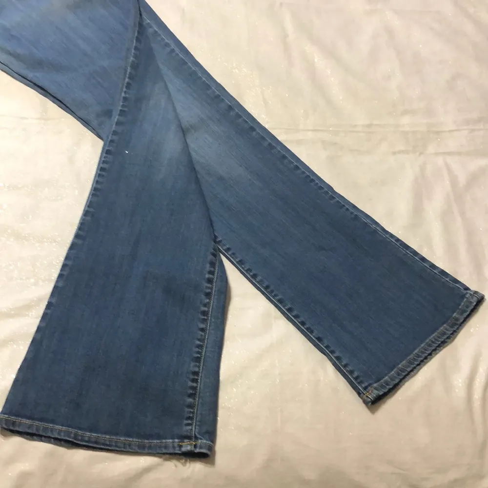 Lucky Sweet N Low Women’s Jeans 8 - Image 8