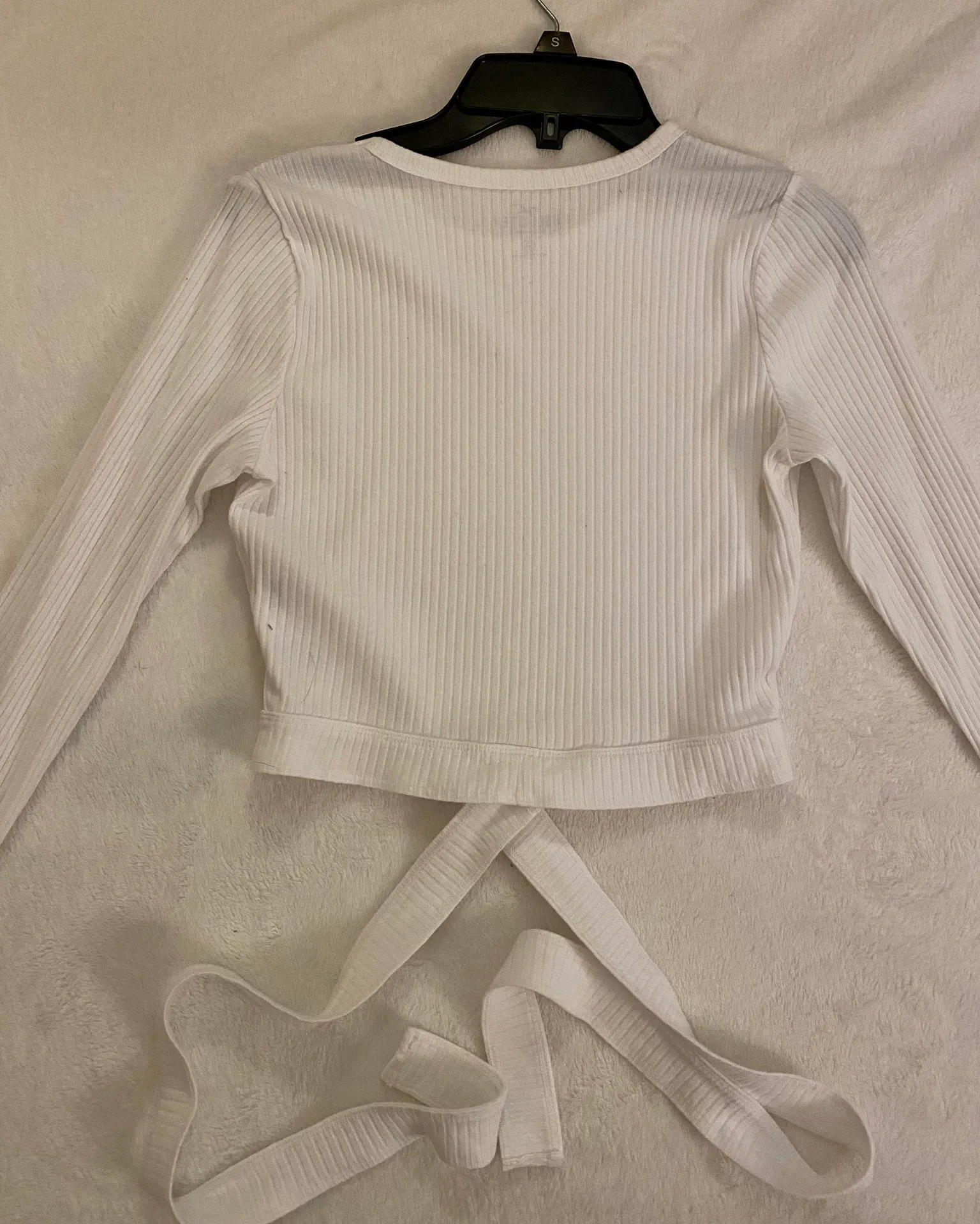 Hollister  - Image 3