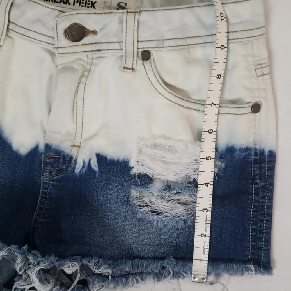 Sneak Peak ombre high rise denim shorts Blue - Image 7