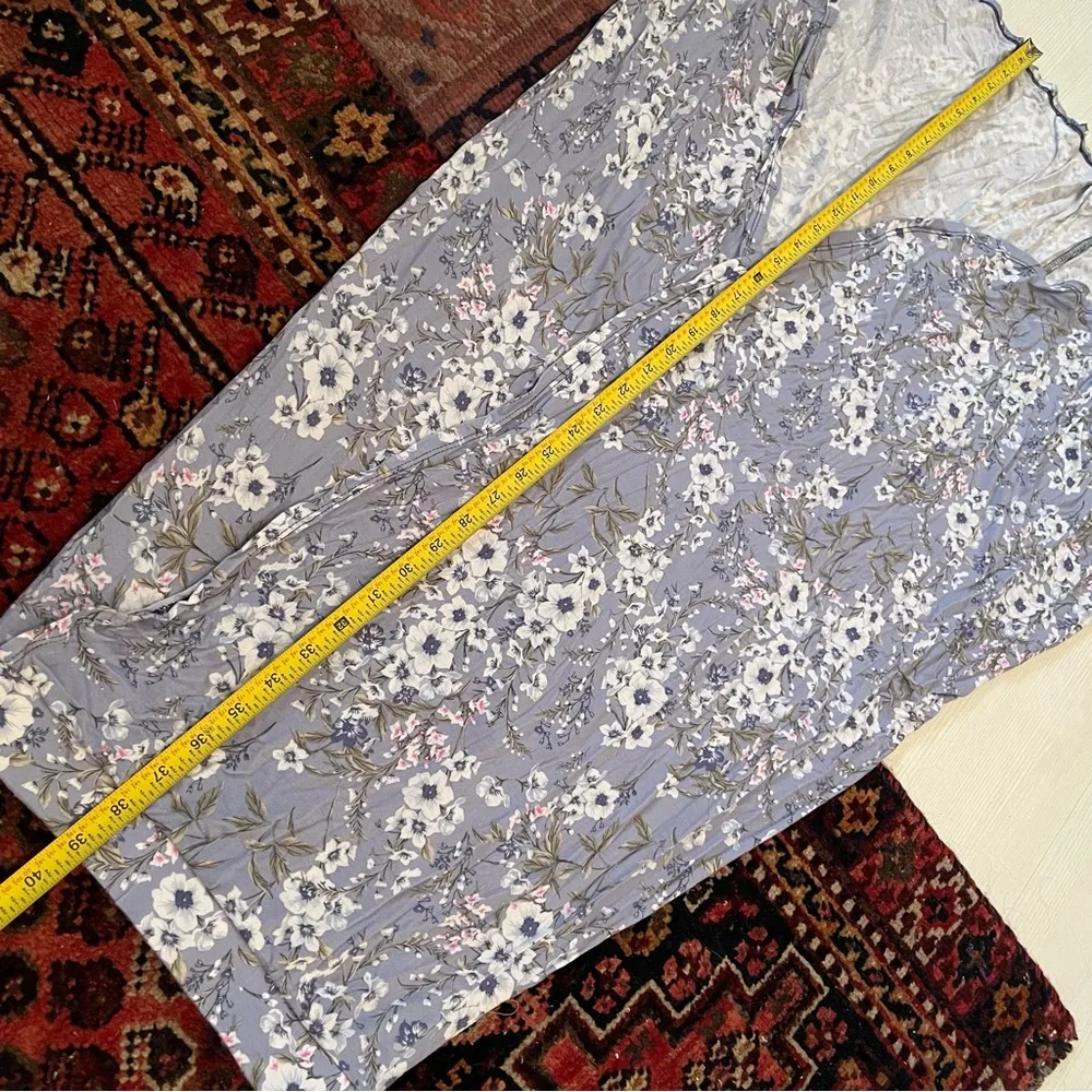 Slit floral wrap maxi skirt - Image 5