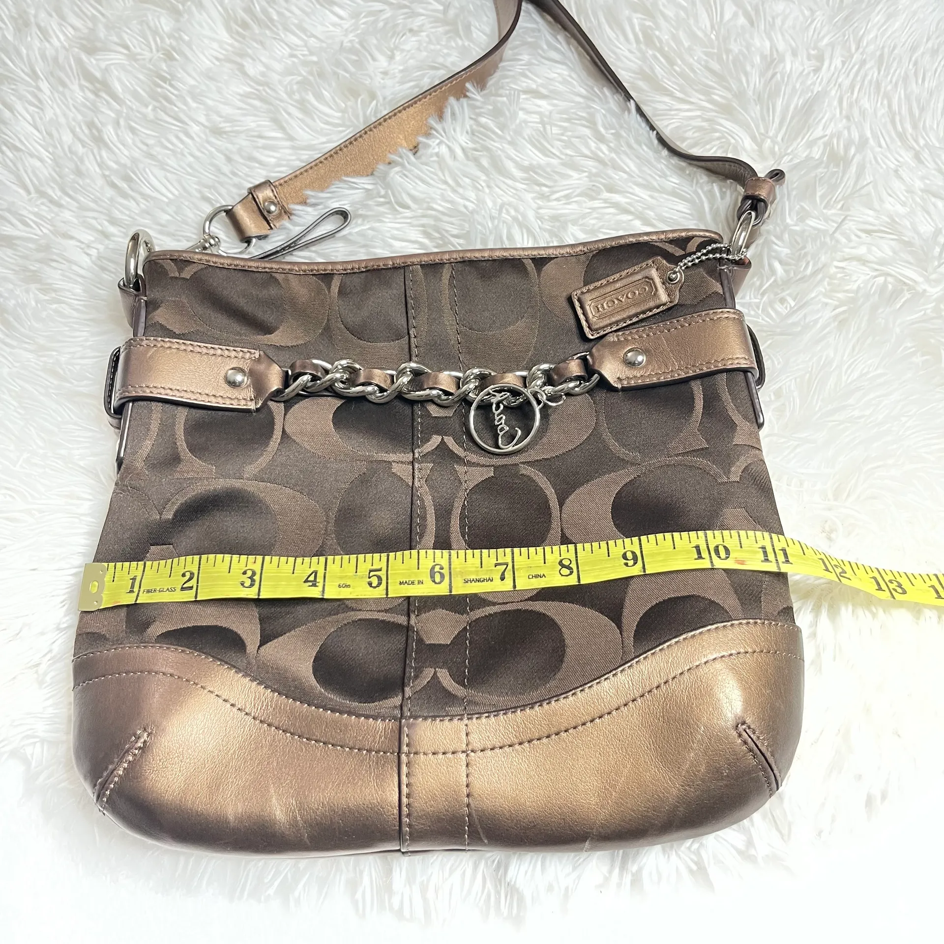 Womens Cross Body Peyton Signature File Bag F18926 in Brown/ Brown - Image 11