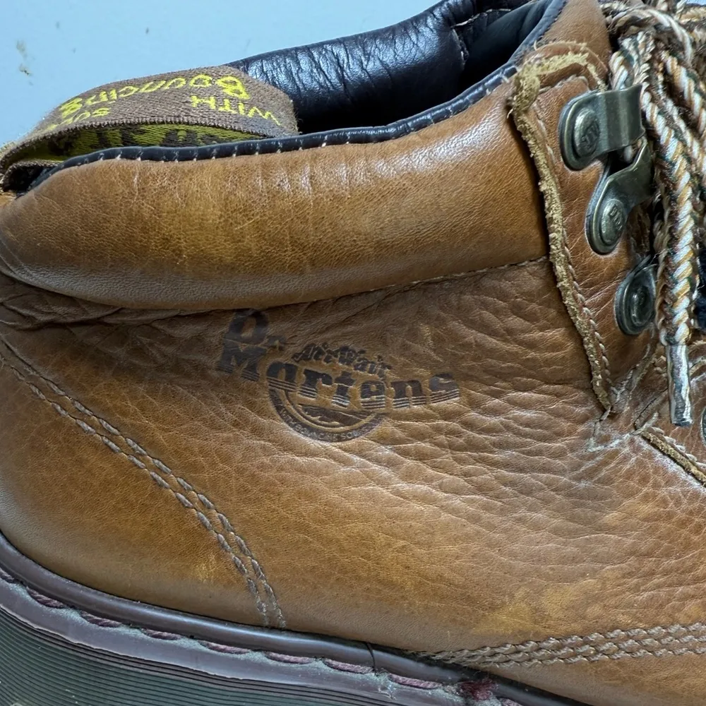 VTG England Made Dr Martens #8287 Low Boots UK sz 7, US M8, US W9 - Image 2