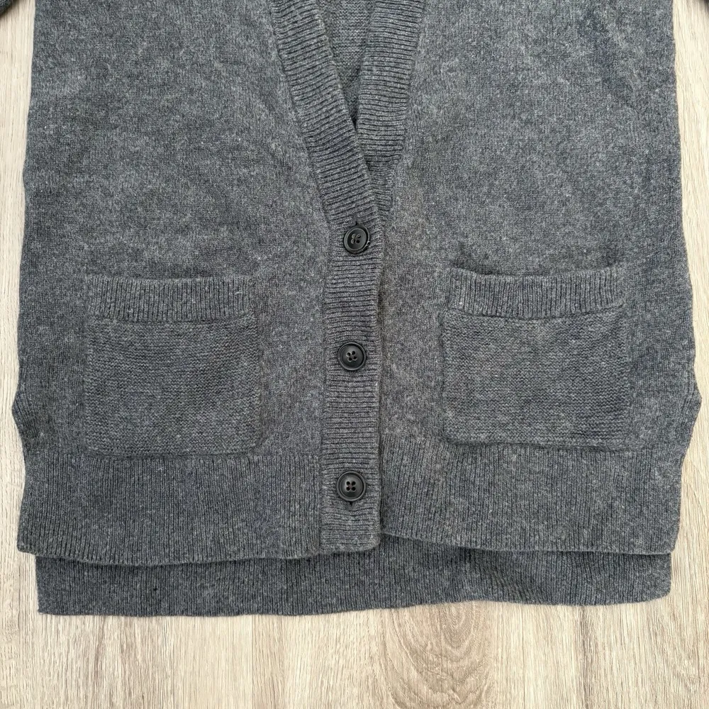 Fossil Women's Small Gray Wool Silk Blend Three Button Grandpa Cardigan‎ Sweater - Image 4