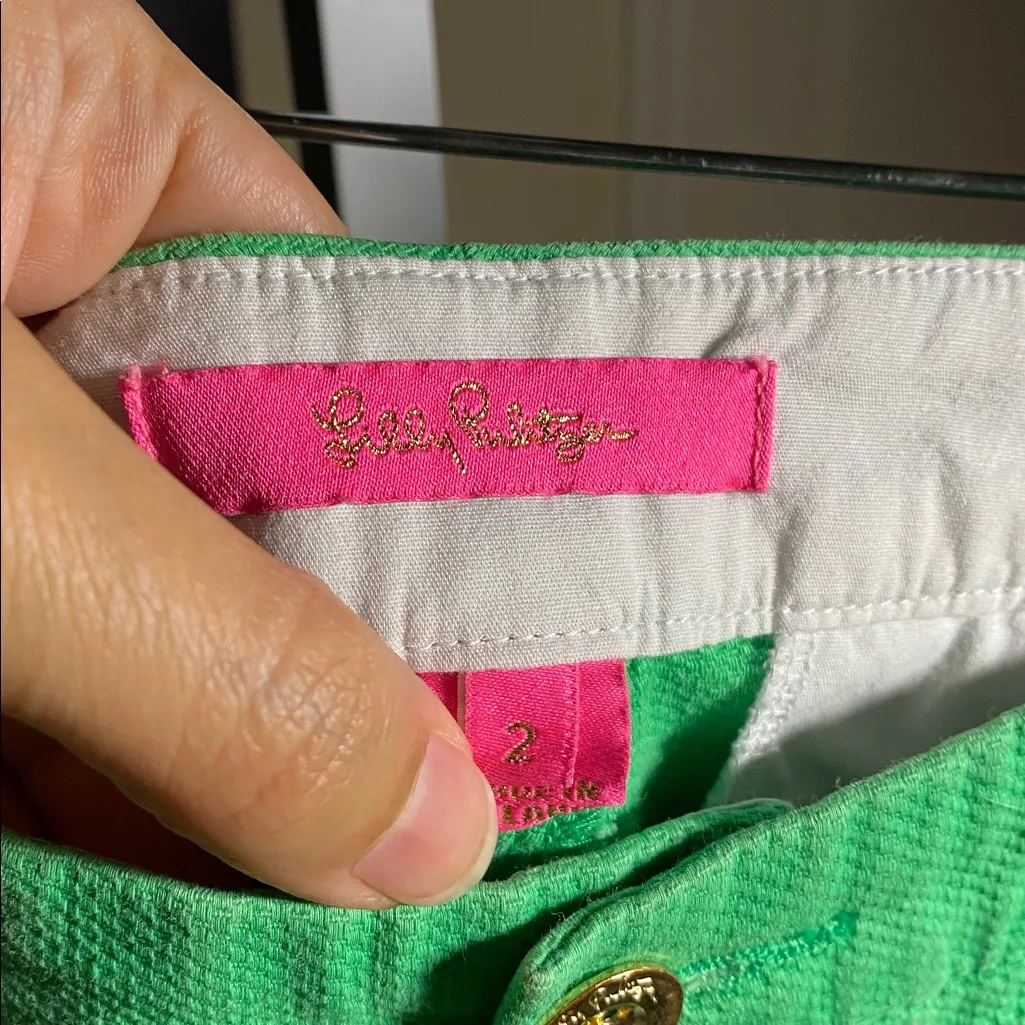 Lilly Pulitzer Green Scalloped High Waist Shorts - Image 4
