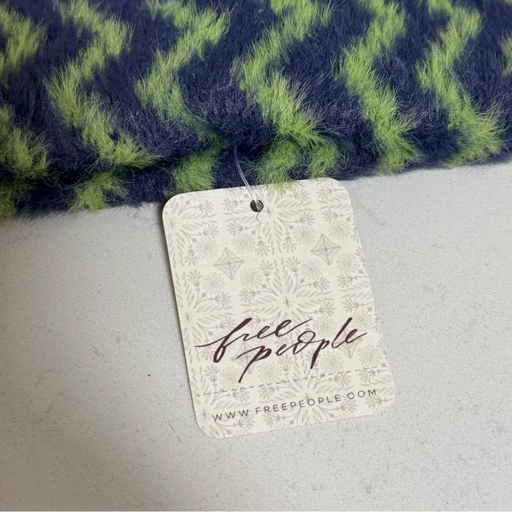 Free People fuzzy chevron beanie winter hat in acid combo NWT - Image 3