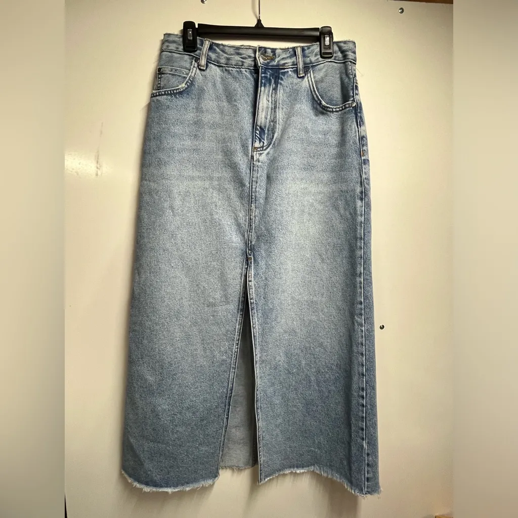 NEW Anthropologie Pilcro Maxi Denim Skirt Madi Front Slit Denim Skirt 6 Petite - Image 2