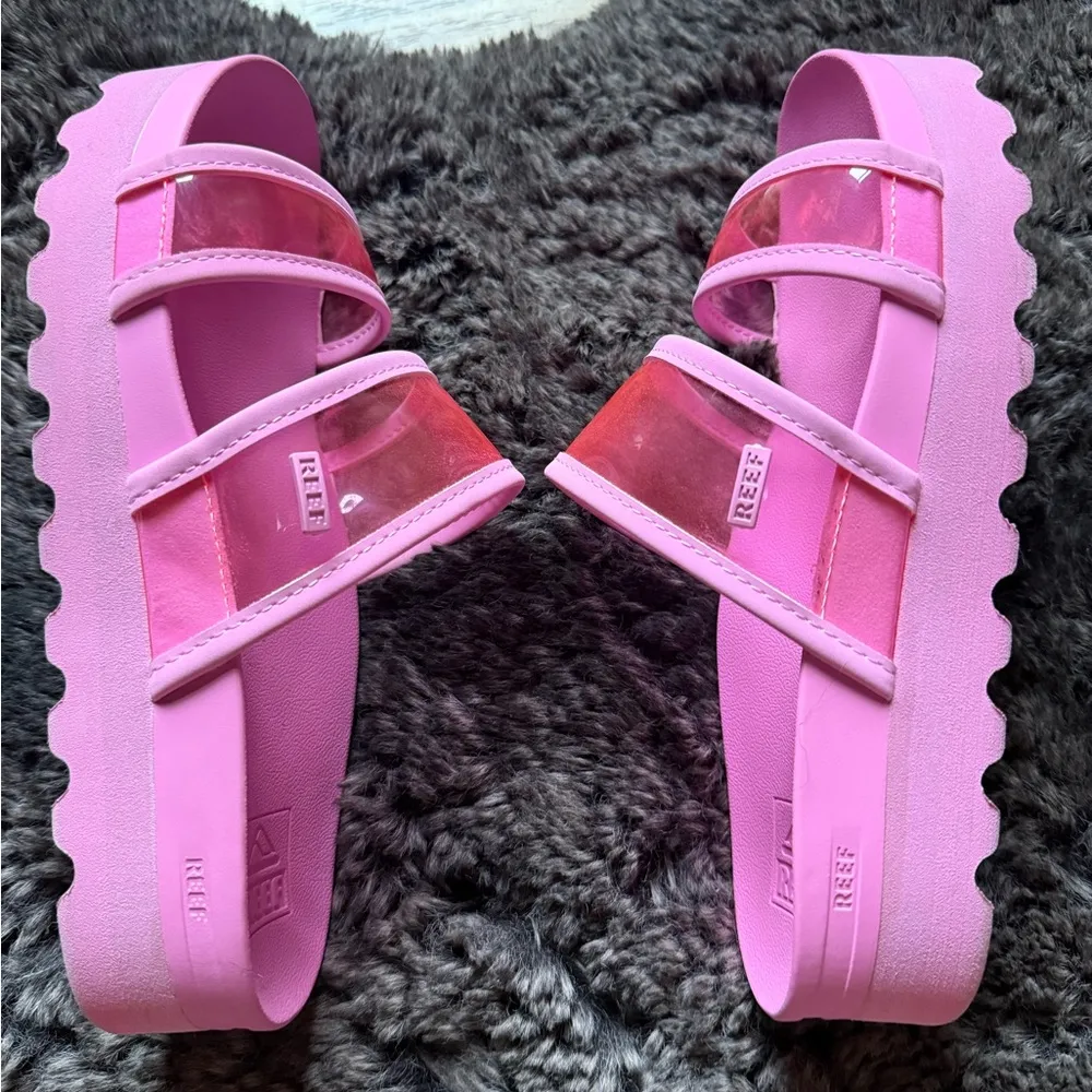 Reef Pink Sandals Sporty Slide Design - Image 3