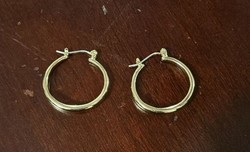 Gold earrings - Image 2