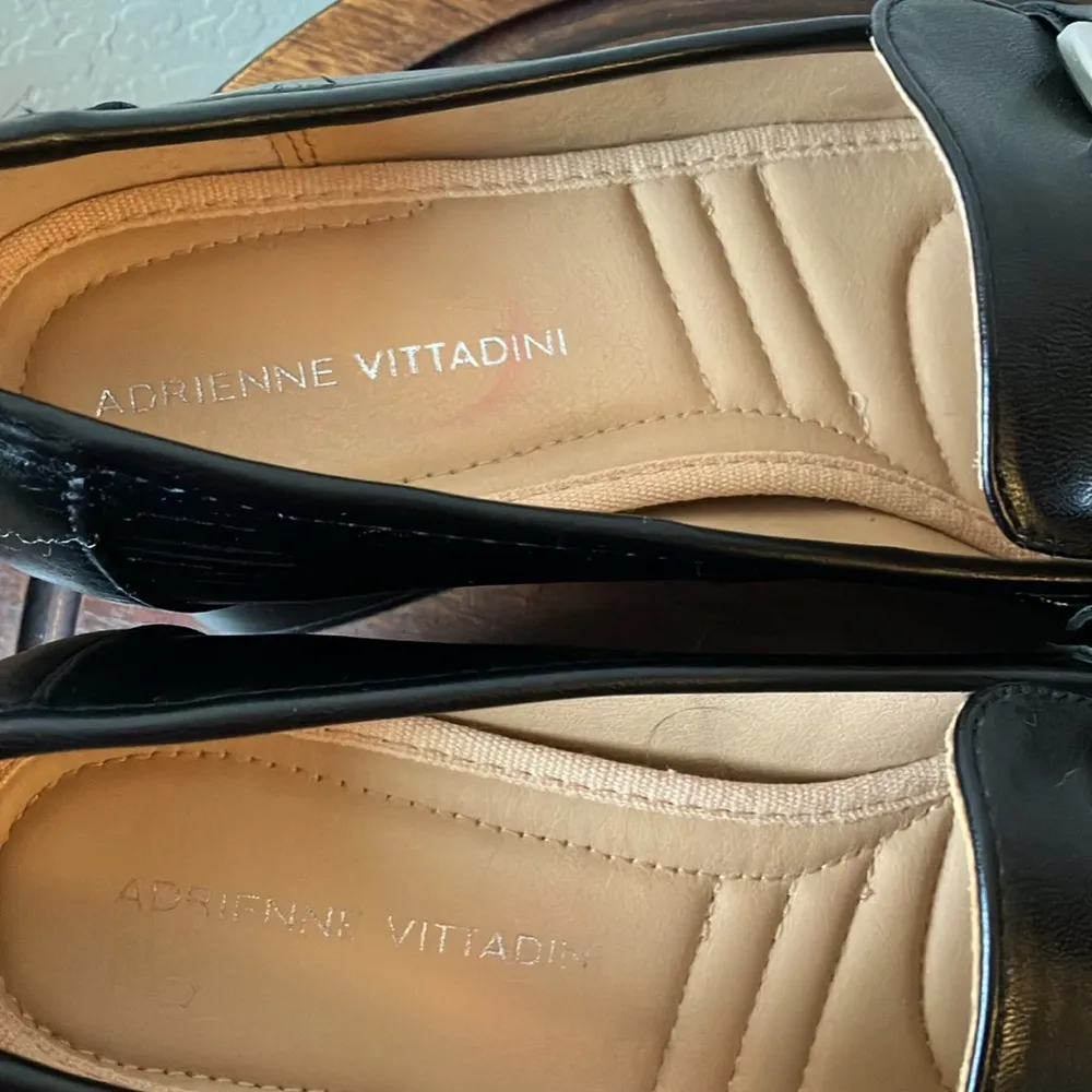 Adrienne Vittadini: Black patent leather heeled penny loafers- size 8.5 - Image 3