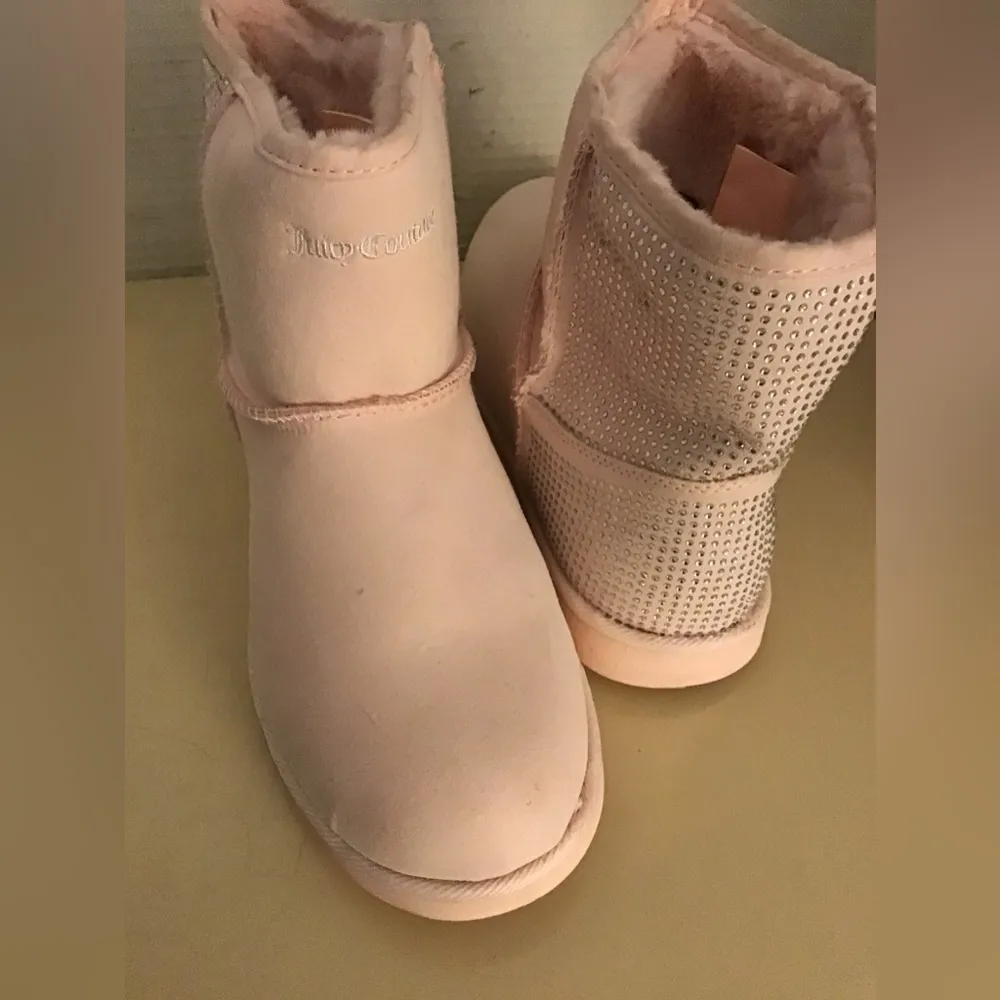 Juicy Couture women pink stud short classic boots US 8 Euro 39 - Image 3