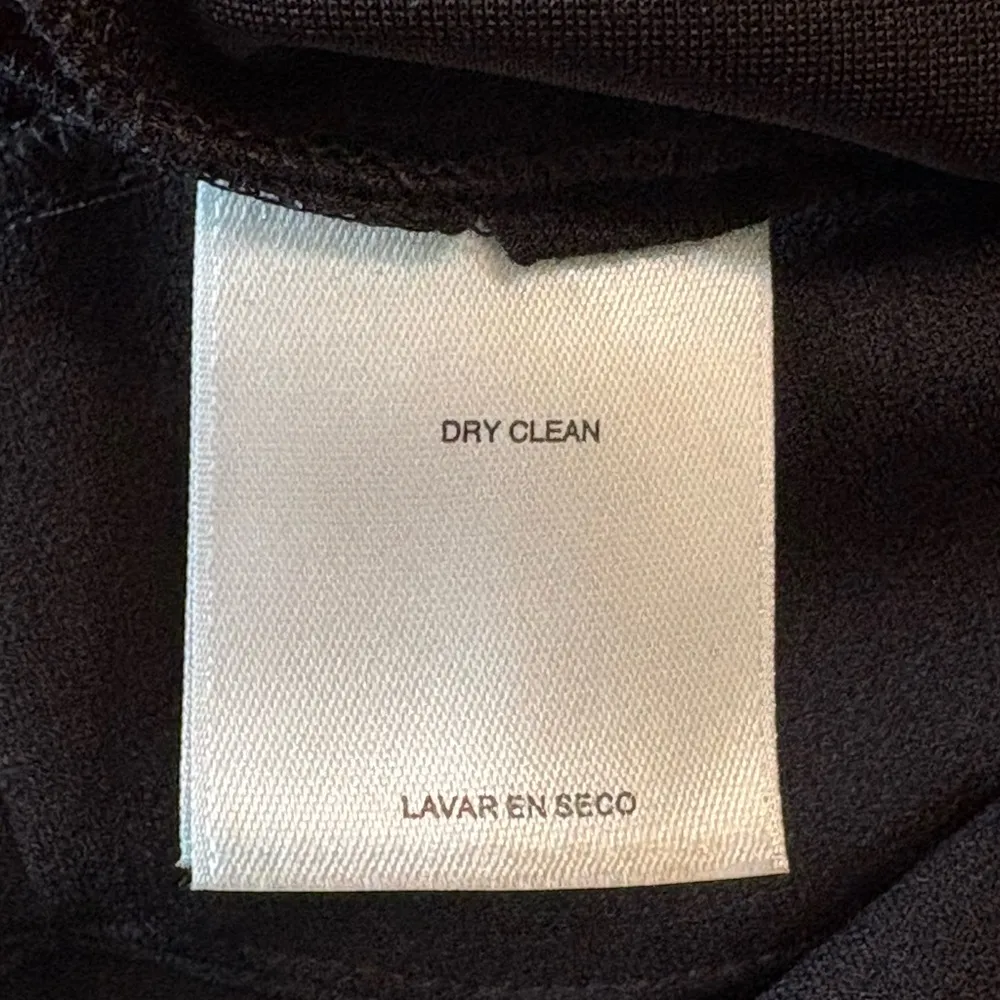 Kasper Classic Black scalloped Midi Dress size 12 NWT - Image 5