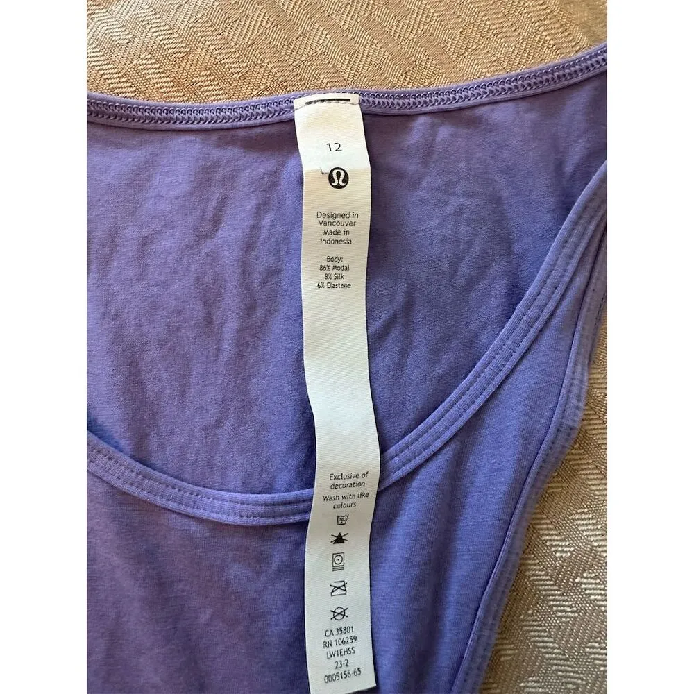Lululemon Women's Purple Shoulder Cut - Image 4