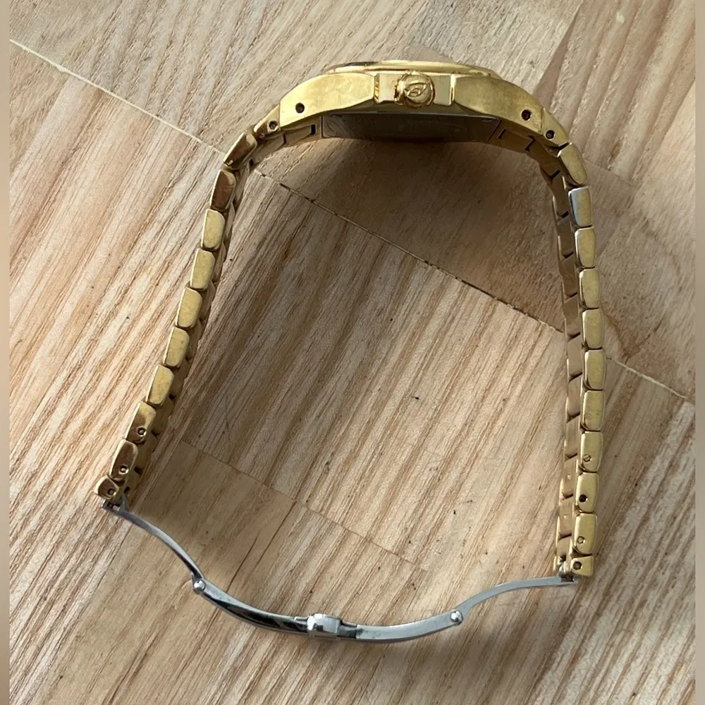 Breil Milano Luxury Designer Ladies Watch Swarovski Crystals Black Dial Stunning Gold - Image 9