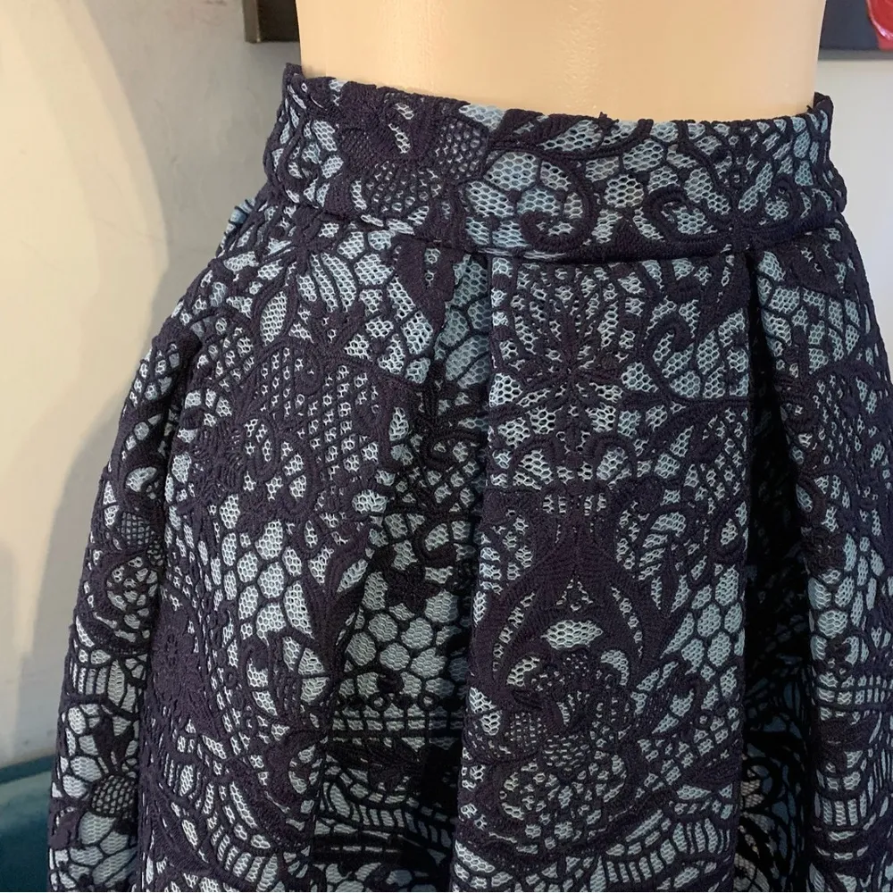 Maje Blue Jeko Pleated Guipure Lace Mesh Skirt 2 Pockets Lined Back Zip Sz 1 XS - Image 2