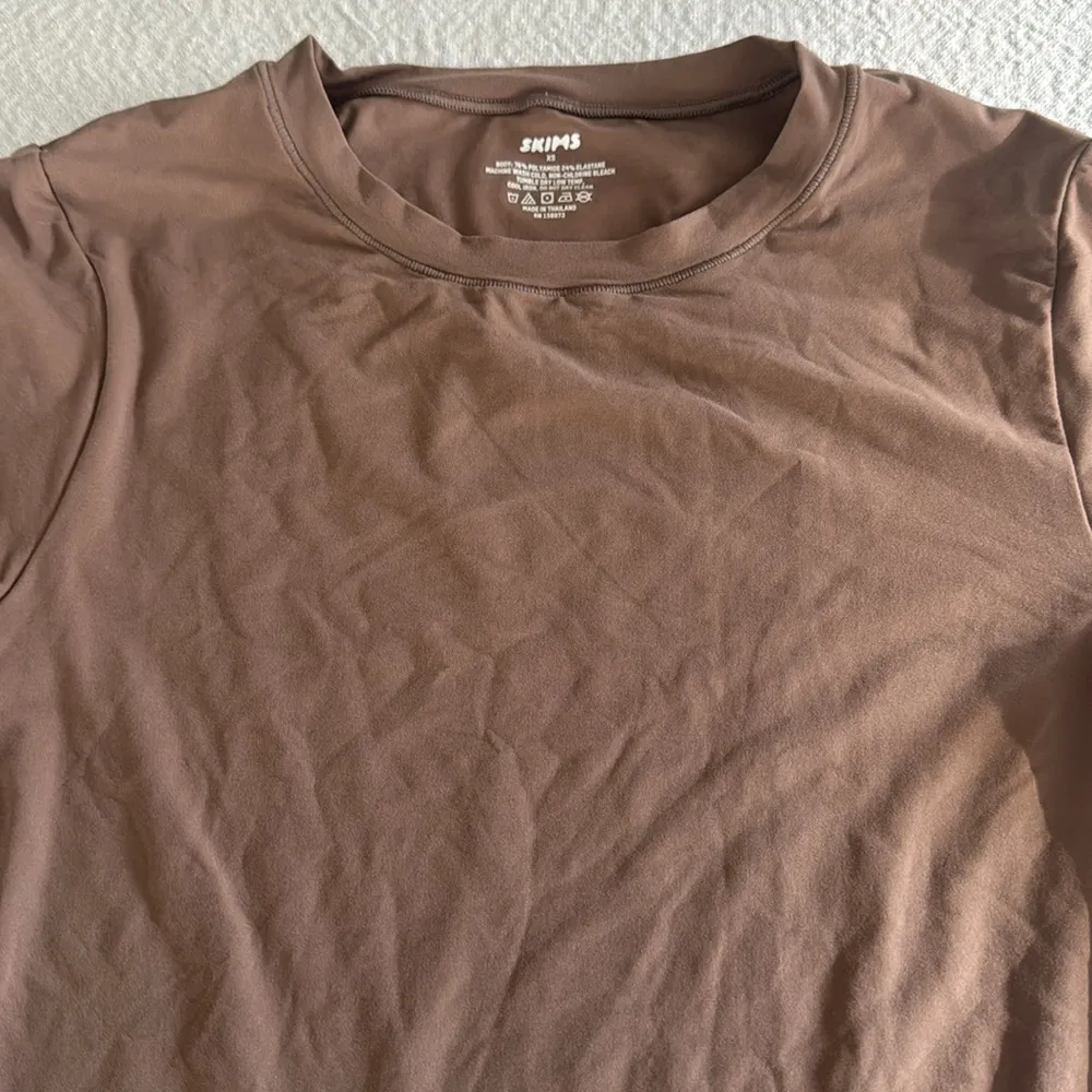 SKIMS Fits Everybody crew Neck long sleeve Dress, Tan Color, $88 - Image 6