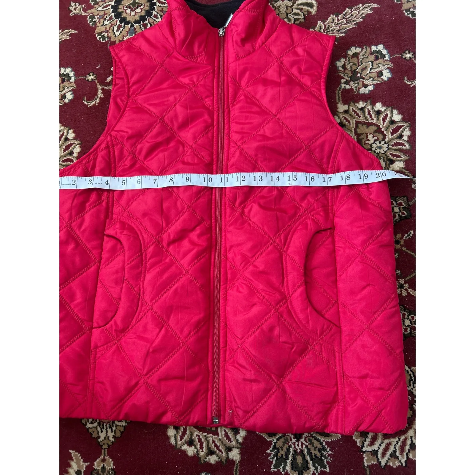 Jane Ashley Quilted Vest Womens Medium Red‎ Sleeveless Zip Front Pockets - Image 4