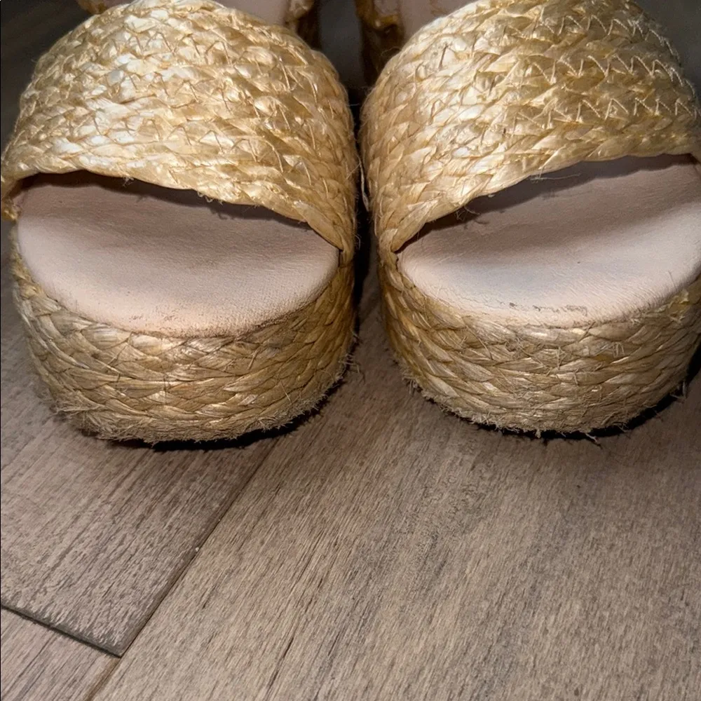 Beach by Matisse Women's Gold Raffia Woven Ocean Avenue Platform Sandals Size 8 - Image 3