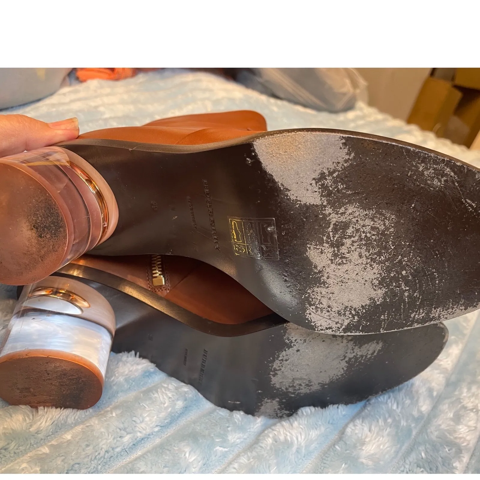 Burberry Leather Ankle Boots Clear Block Heel Gold  Zip Made in Italy  Sz 39/8.5 - Image 8