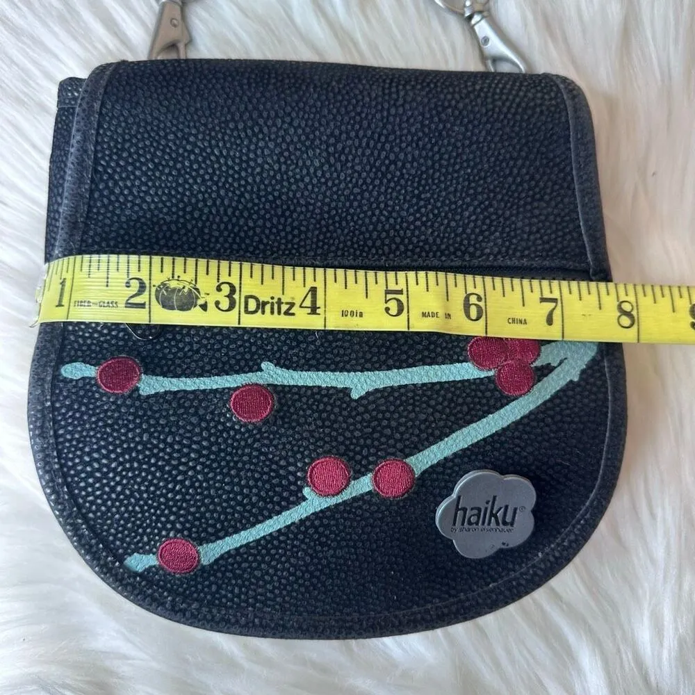 Haiku Small Crossbody Bag Black - Image 9