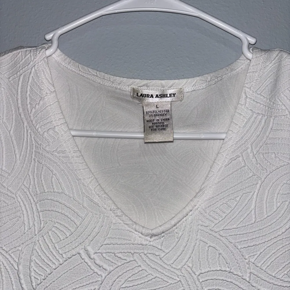Laura Ashley  Top - Image 2