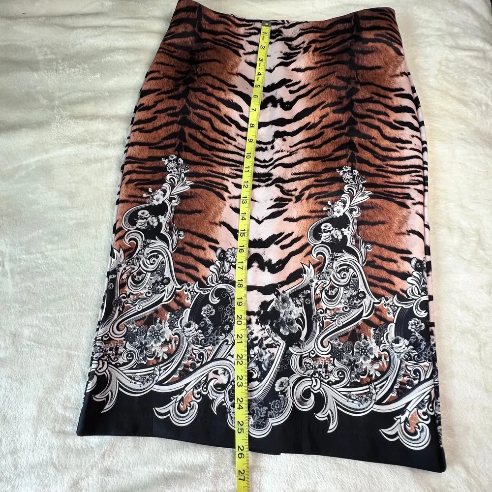 ECI  New York Women's Medium Animal Tiger Print Pencil Skirt - Image 3