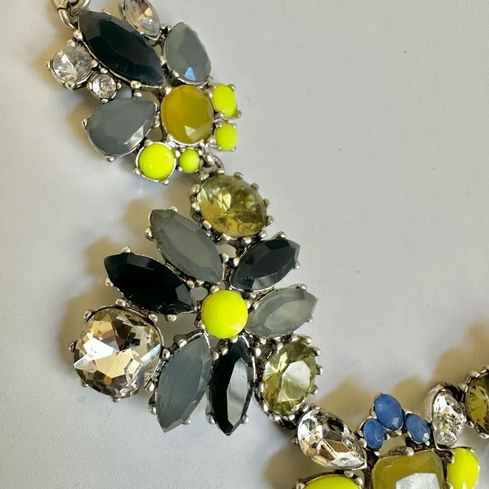 Stella and Dot Ellodie statement necklace - Image 6