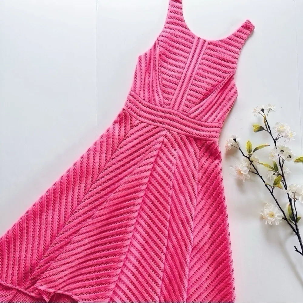 NEW Lilly Pulitzer Tilly Pink Knit Asymmetrical Dress - Image 3