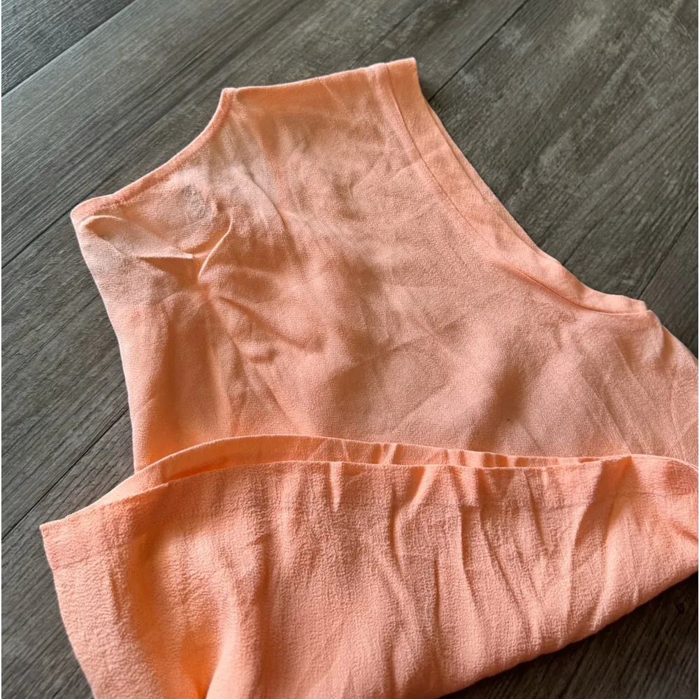 MINKPINK crepe roll tank 🧡 - Image 8
