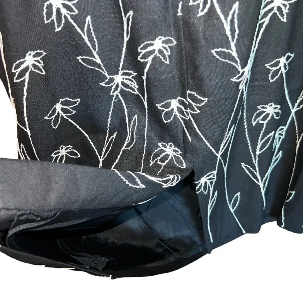 YL Black linen blend tank dress with white floral embroidery size 8 - Image 5