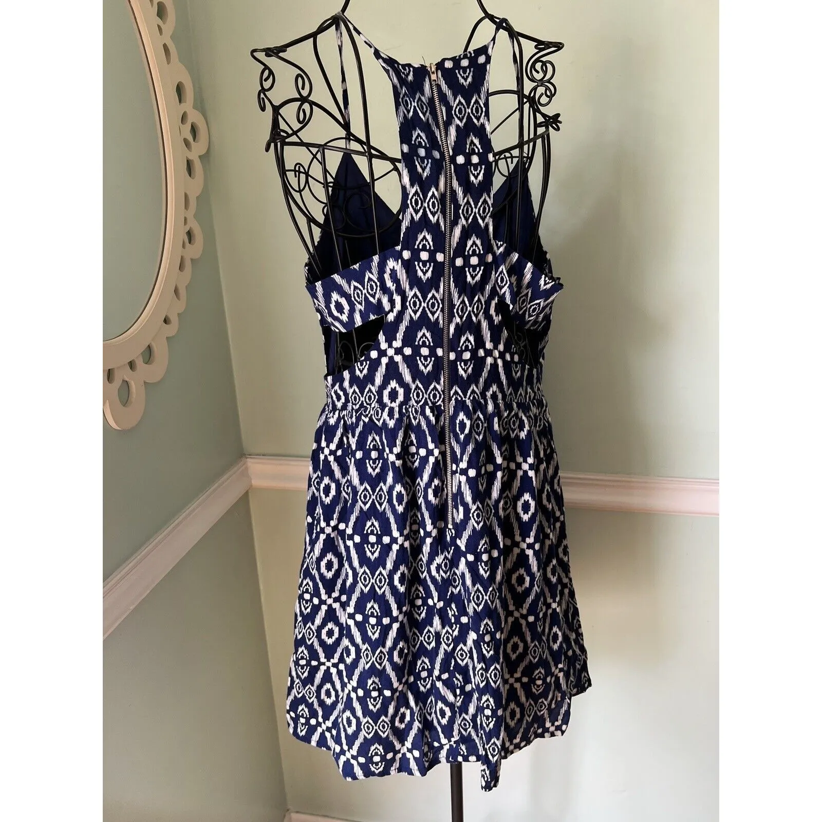EVERLY Navy‎ Blue White Sun Dress Halter Back Medium M Sleeveless - Image 3