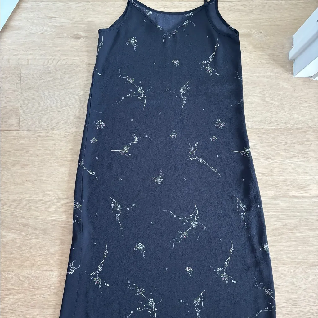 Pull&Bear Charcoal Floral Dress Black Size M - Image 5