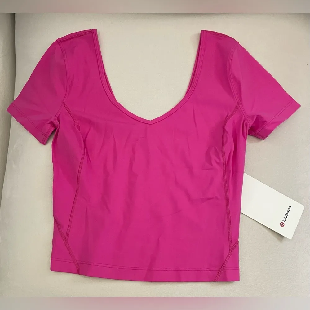 Lululemon  NWT Align T-Shirt Short Sleeve Sonic Pink Size 4 - Image 8