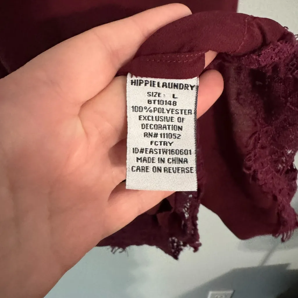 Hippie Laundry Thin Strap Dark Red Slinky Tank Top Women's Size Large Lace Edges - Image 6