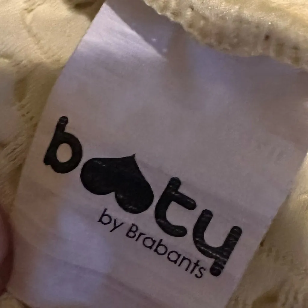 Booty by Brabants Creamy Yellow Two Piece Workout Set Athletic Size Small Womens - Image 10