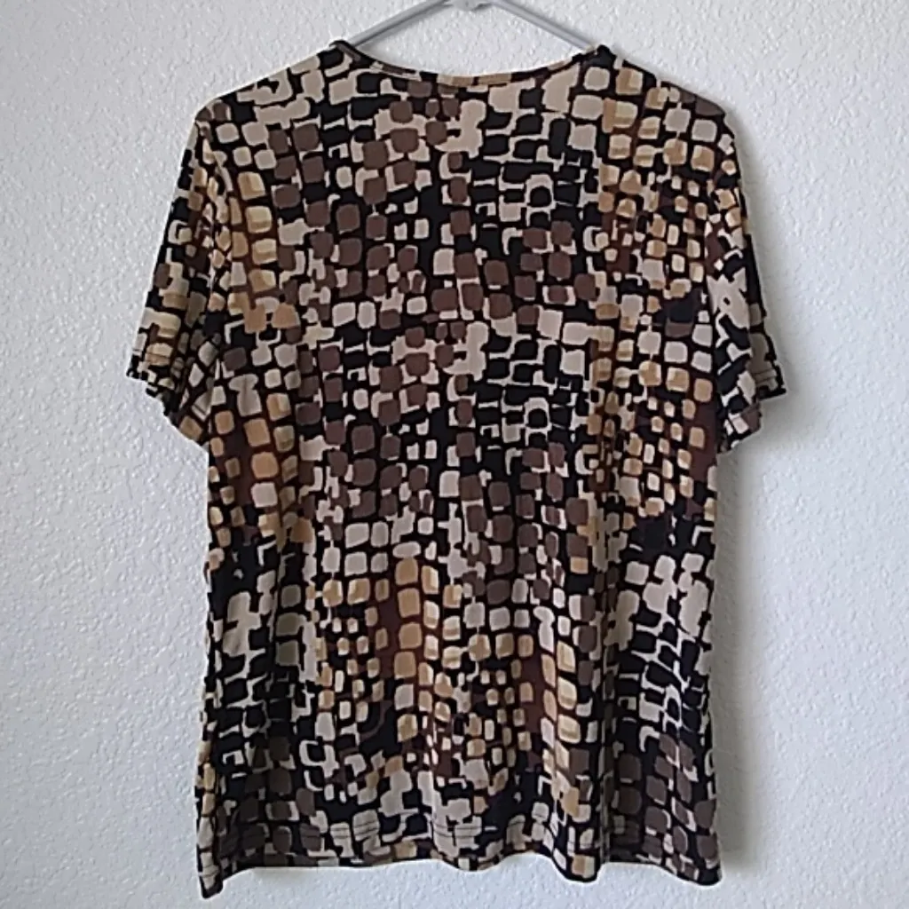 FINAL MARKDOWN Ladies' Jaclyn Smith Printed Top (L) - Image 5