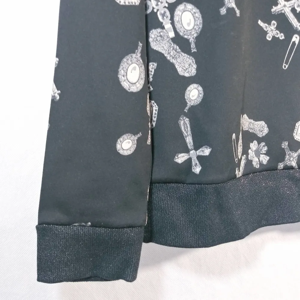 Rock & Republic Black Jewels and Crosses Patterned Gothic Grunge Sweatshirt M - Image 4