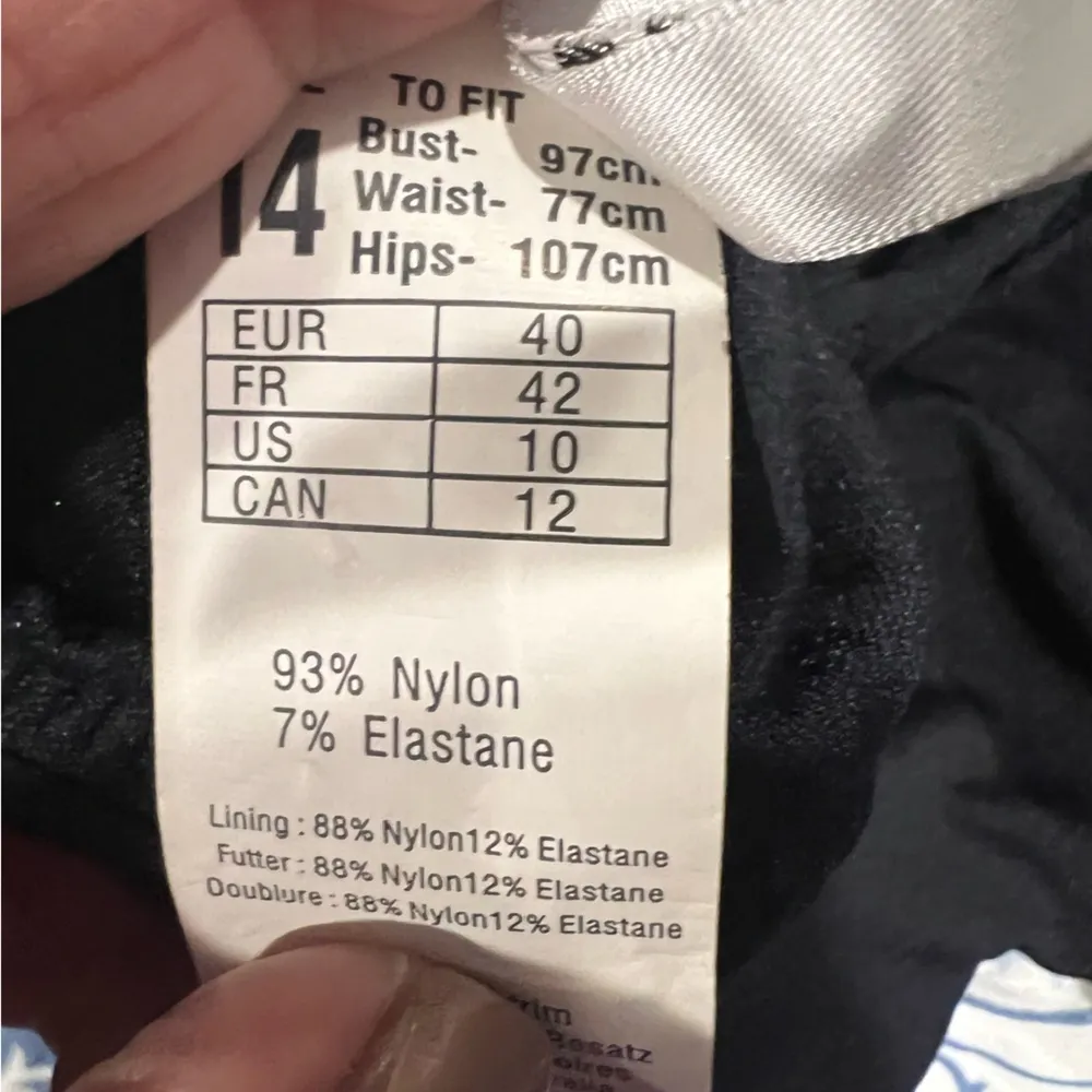 Seafolly Women's Petal Edge Sweetheart One Piece Swimsuit Size 10 US - Image 7