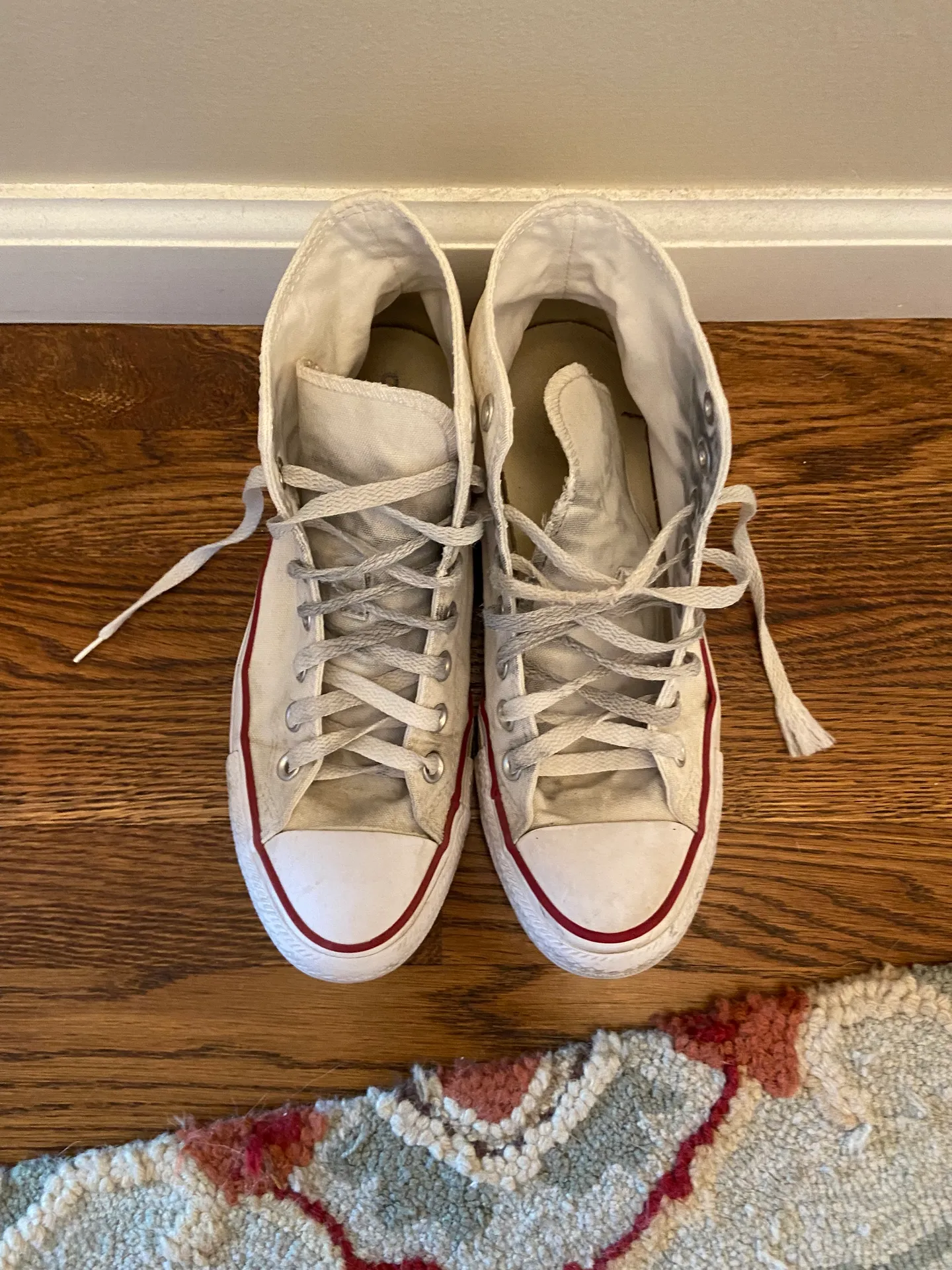 Converse White Chuck Taylors - Image 5