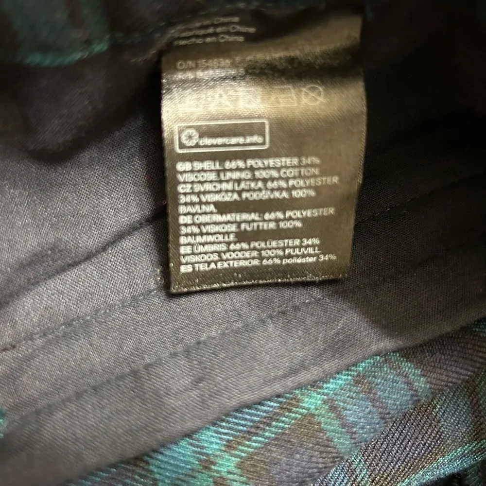 H&M Green & Black  Ankle Length  Plaid Dress Pants(Size 6) - Image 7