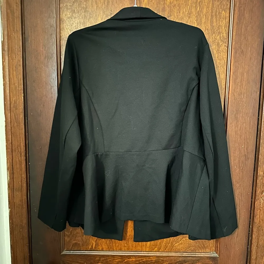 Torrid Studio Stretch Peplum Ponte Blazer Black  Women’s Size 4X - Image 3