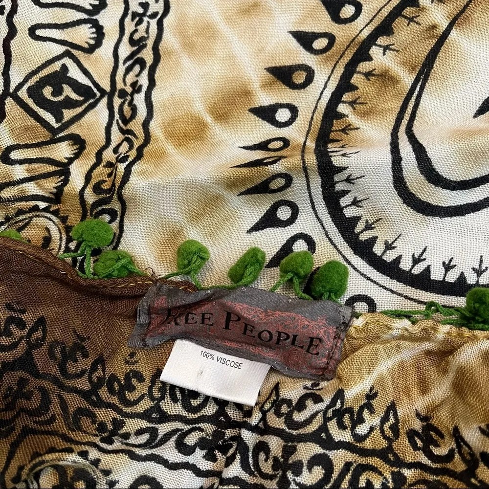 Free People  Pompom Scarf Wrap - Image 10