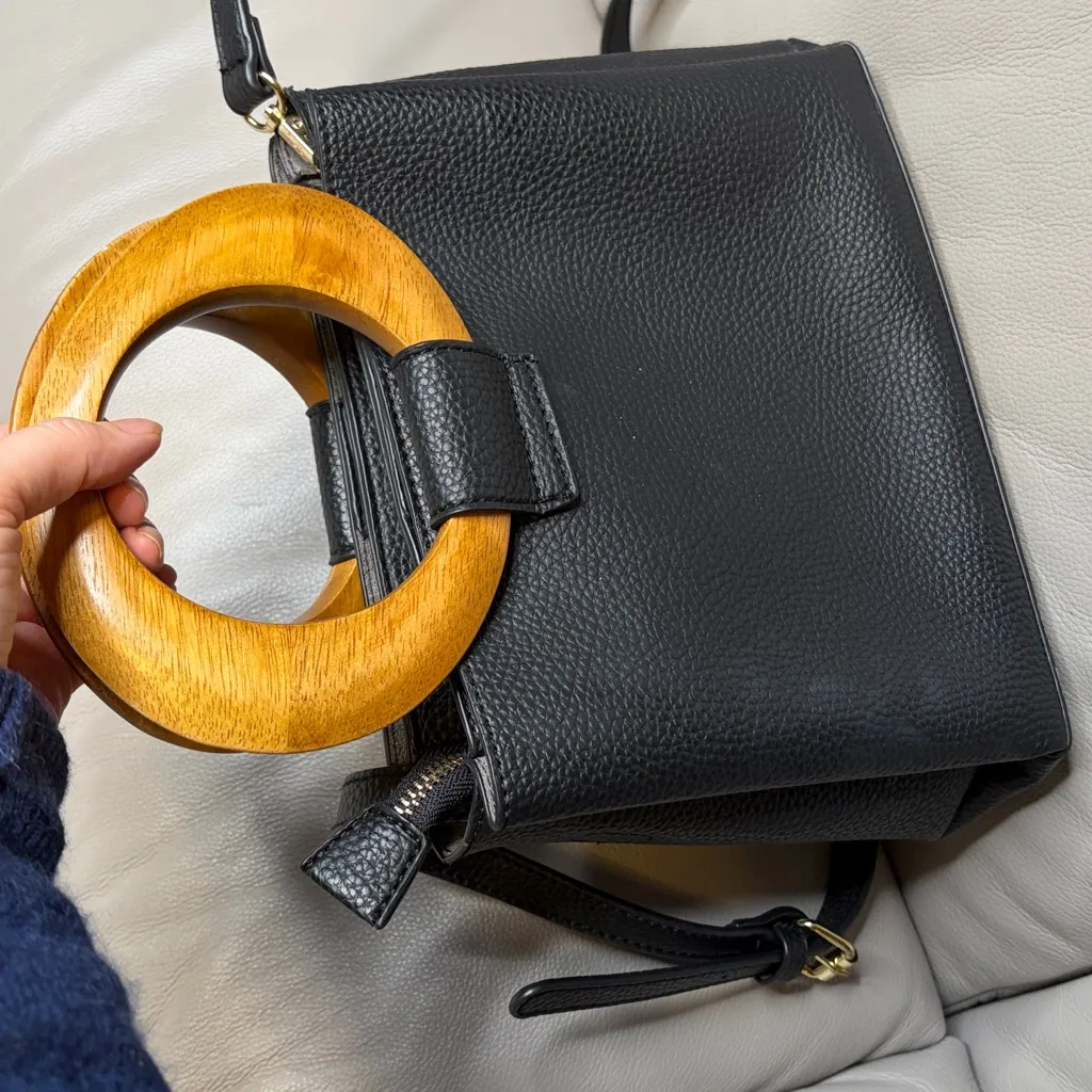 Black faux Leather crossbody Bag with gold and wood Accent - Image 9