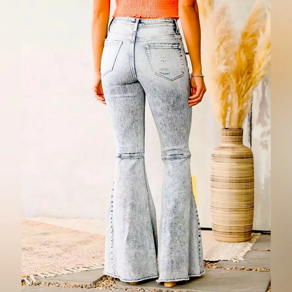 Flare Jeans - Image 2
