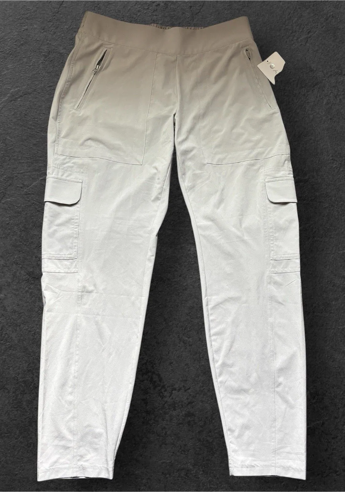 NEW Athleta Chelsea Cargo Pant Featherweight Stretch Mid-Rise Hiking Travel 8 - Image 2