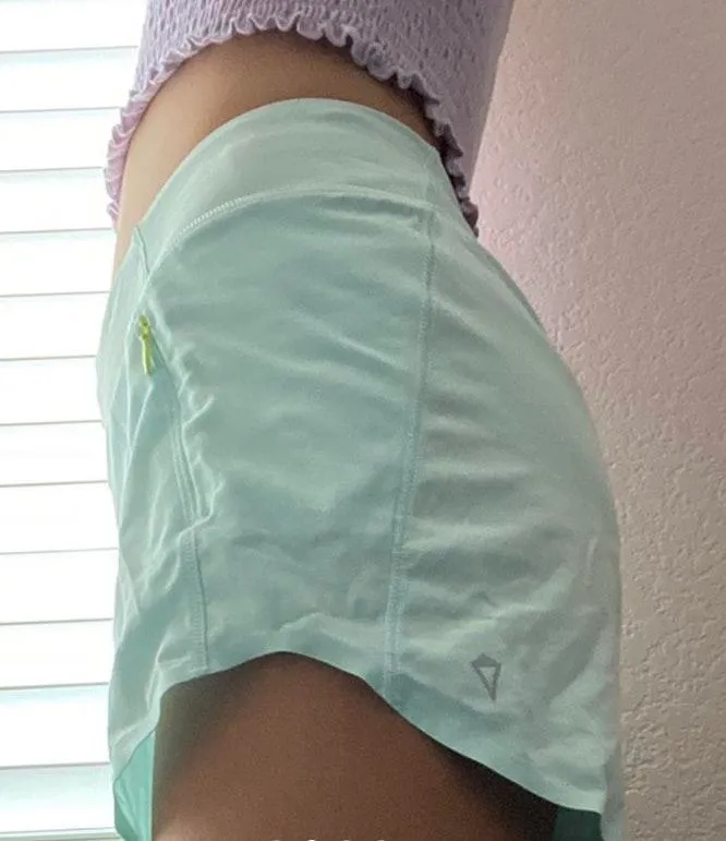 Lululemon /Ivivva shorts - Image 4