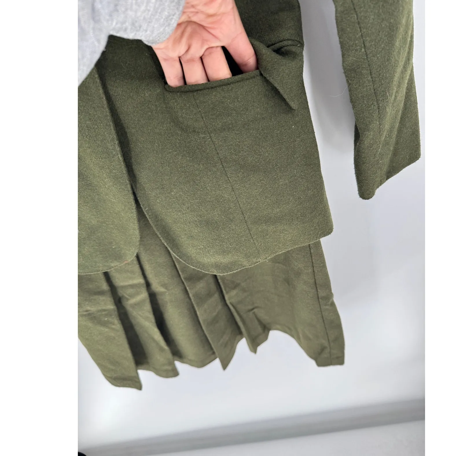 Vintage Plum Tree army green blazer and skirt made in Canada size XS career - Image 10