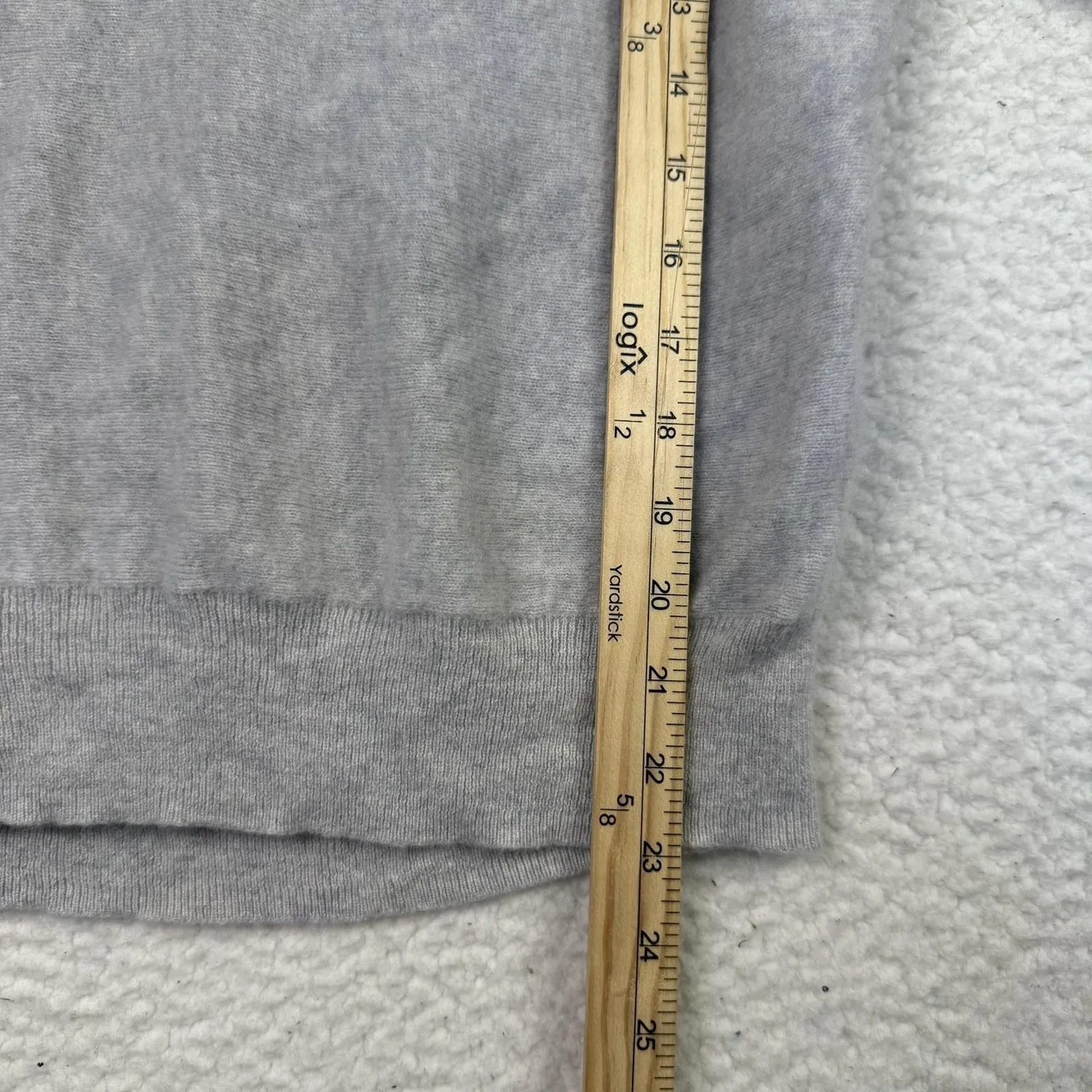 Tahari Sweater Medium 100% 2Ply Cashmere Gray Pullover Lightweight Classic - Image 6