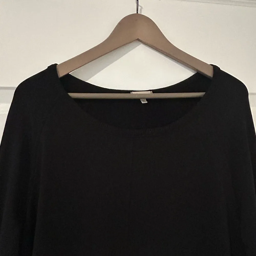 Long Sleeve Top Black Size L - Image 2